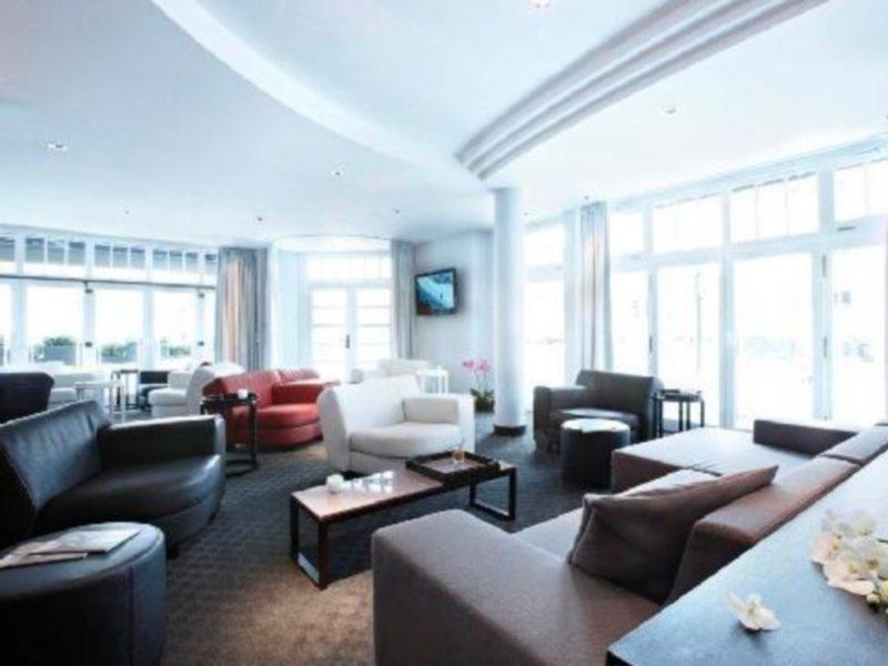 นิว เบอร์ลิน Hotel ภายนอก รูปภาพ